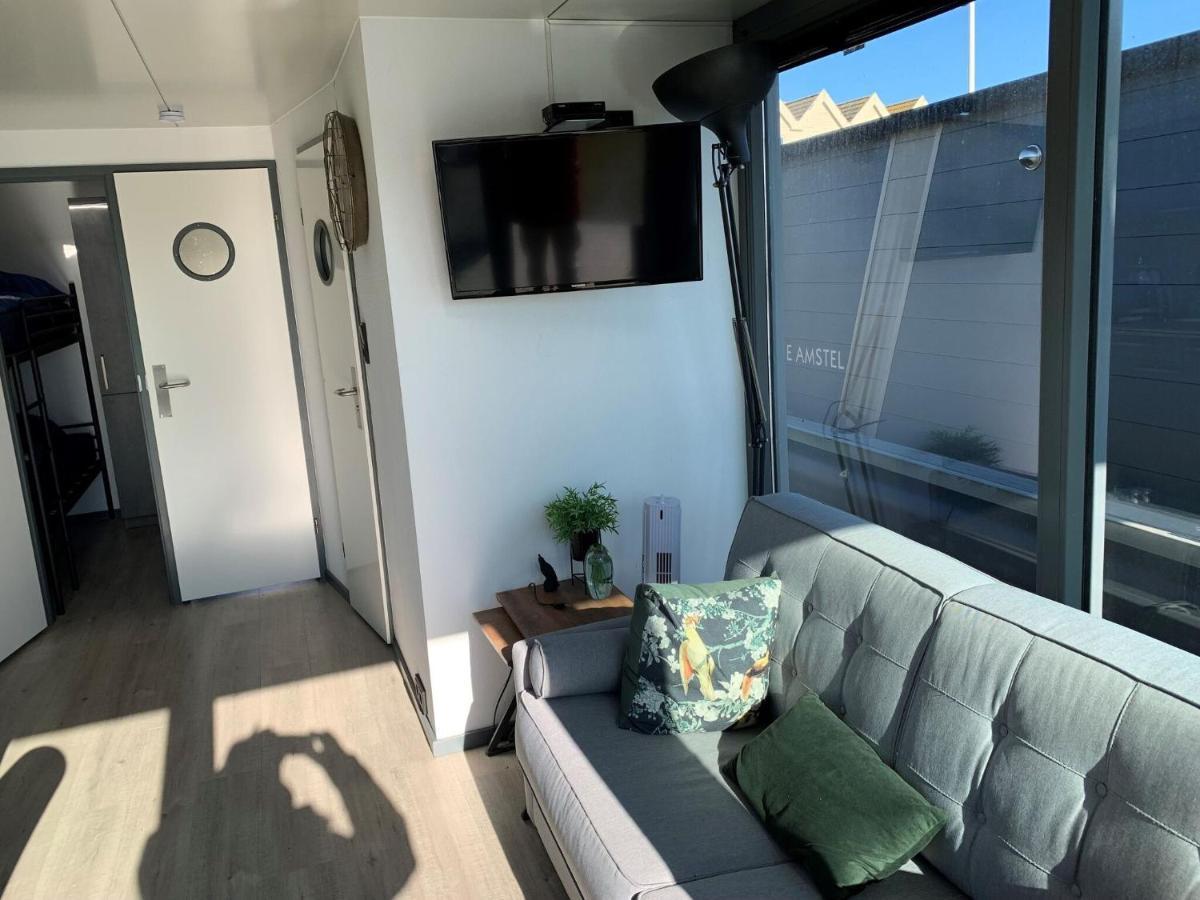 ホテル Waterfront Houseboat Near The Centre モニキンダム エクステリア 写真